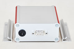 Rear: Housing 3 channel common con out